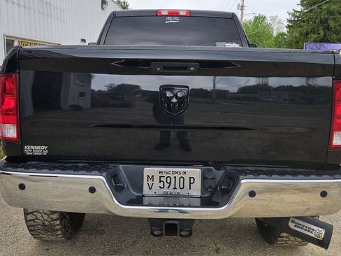 Used 2015 RAM 2500 Tradesman w/ Chrome Appearance Group AWD/4WD image 5