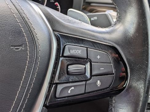 Used 2019 BMW 540i w/ Executive Package RWD image 27
