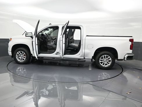 Used 2023 Chevrolet Silverado 1500 RST w/ Z71 Off-Road Package image 34