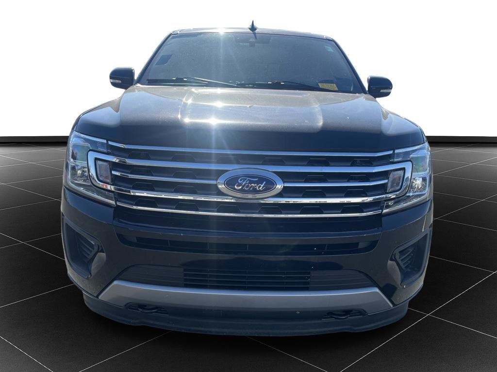 Used 2020 Ford Expedition XLT w/ Equipment Group 202A AWD/4WD image 8