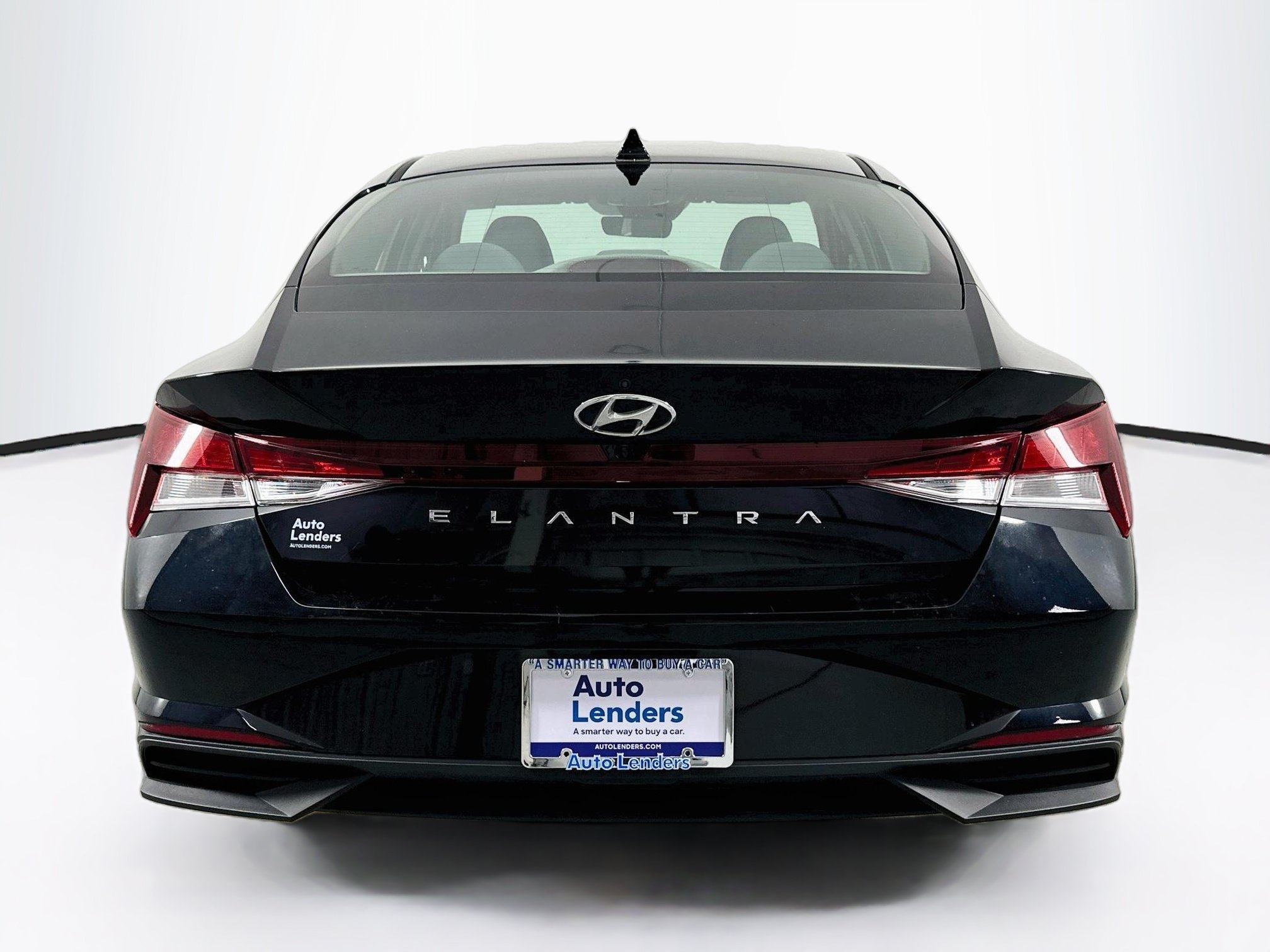 Used 2023 Hyundai Elantra SEL FWD image 6