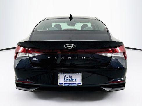 Used 2023 Hyundai Elantra SEL FWD image 6