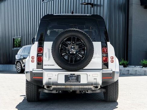Used 2024 Land Rover Defender 110 S AWD/4WD image 6
