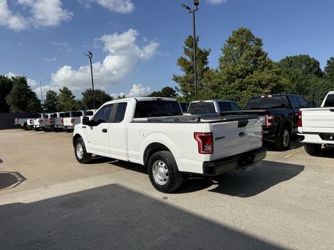 Used 2015 Ford F150 XL w/ Equipment Group 101A Mid RWD image 4
