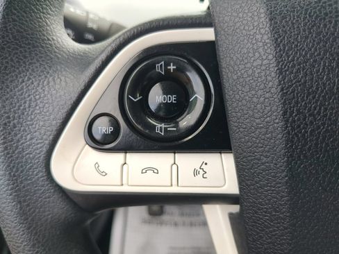 Used 2017 Toyota Prius Two FWD image 23