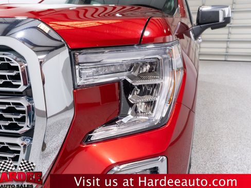 Used 2021 GMC Sierra 1500 Denali w/ Driver Alert Package II image 8