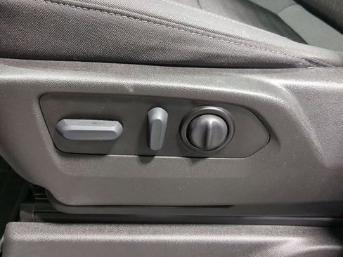 Used 2022 GMC Sierra 1500 Elevation image 30