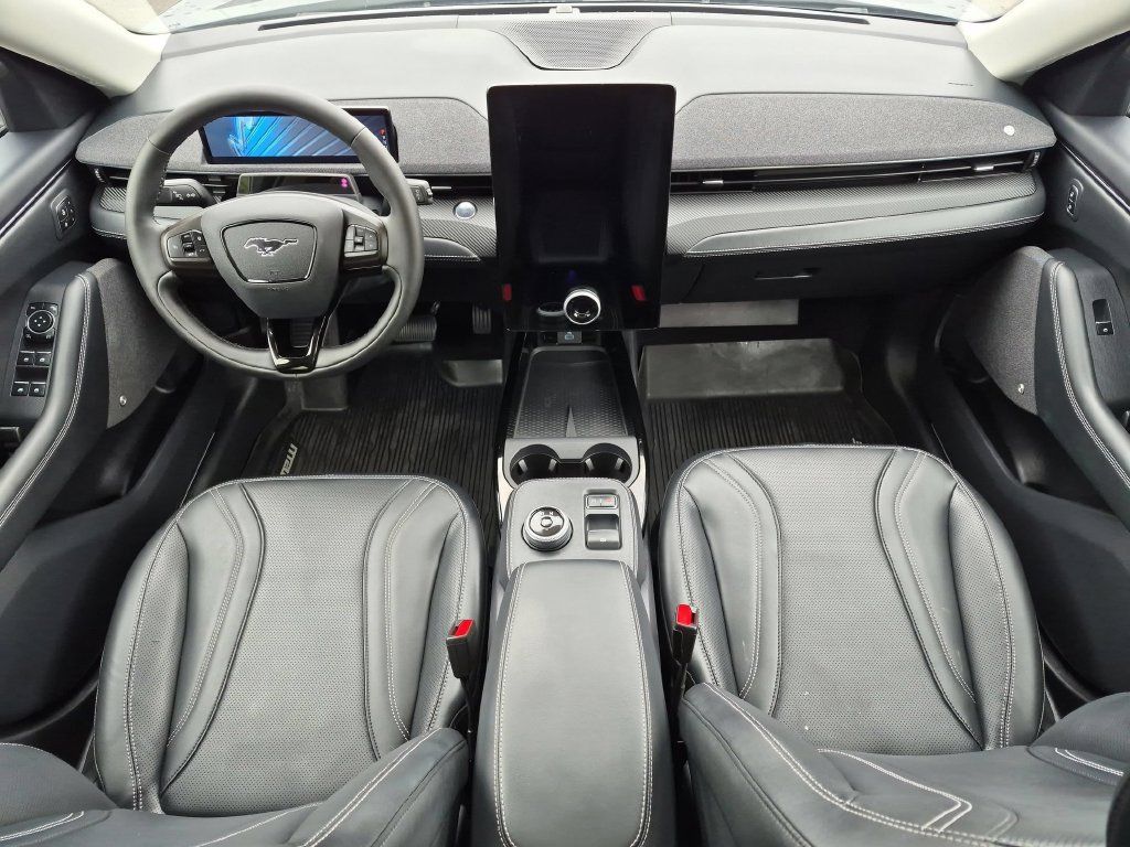 Used 2023 Ford Mustang Mach-E Premium AWD/4WD image 15