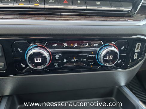 Used 2022 GMC Sierra 1500 Elevation w/ Preferred Package image 22