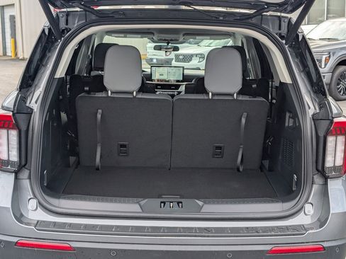 New 2026 Ford Explorer Active w/ Active Comfort Package image 11