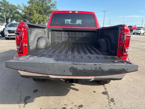 Used 2026 RAM 2500 Big Horn AWD/4WD image 7