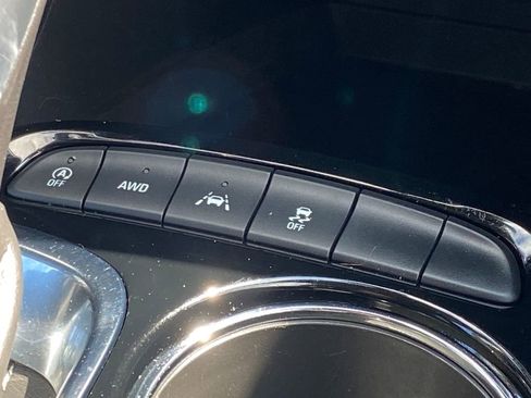 Used 2023 Buick Encore GX Preferred w/ Cold Weather Comfort Package image 23