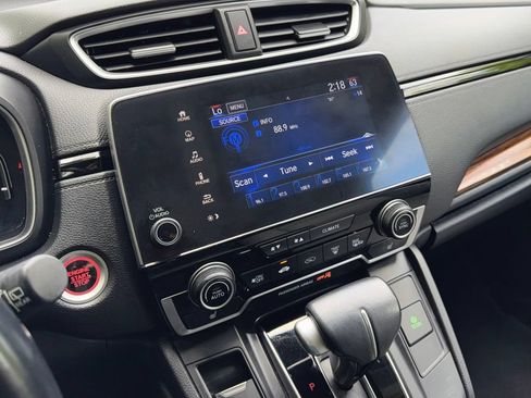 Used 2017 Honda CR-V Touring image 17
