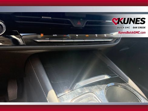 Used 2024 Buick Envision Preferred AWD/4WD image 14