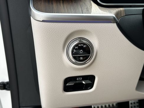 Certified 2026 Mercedes-Benz CLE 300 4MATIC Coupe image 29