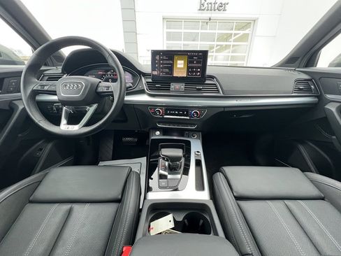 Certified 2025 Audi Q5 Prestige w/ Prestige Package image 14