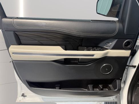 Used 2020 Ford Expedition Max Platinum image 38