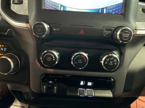 Used 2024 RAM 2500 Big Horn w/ Bed Utility Group image 19