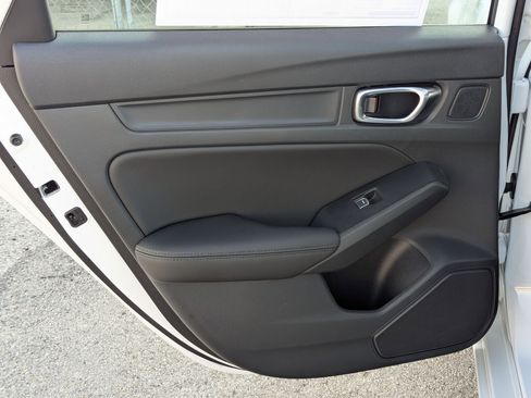 New 2026 Acura Integra image 17