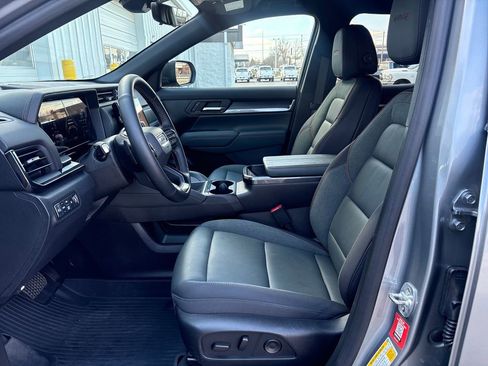 New 2026 GMC Terrain AT4 w/ Convenience Package III image 13