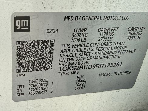 Used 2024 GMC Yukon SLT image 33