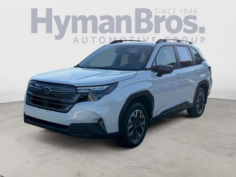 Used 2026 Subaru Forester Premium AWD/4WD image 8