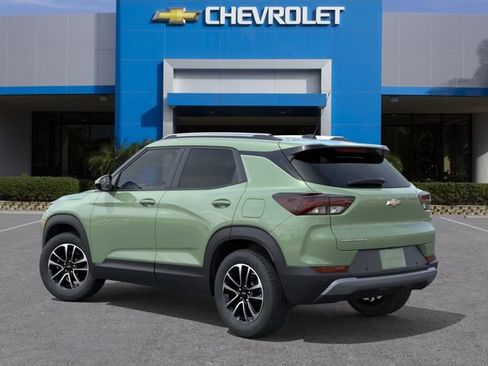 New 2026 Chevrolet TrailBlazer LT FWD image 3