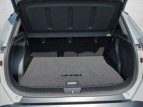 Used 2024 Hyundai Kona Limited FWD image 6
