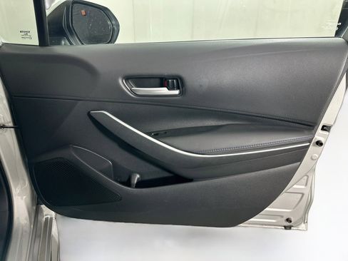 Used 2020 Toyota Corolla SE w/ Carpet Mat Package (TMS) FWD image 28