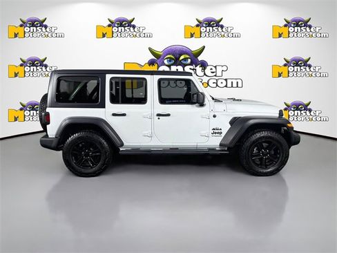 Used 2020 Jeep Wrangler Unlimited Sport image 4