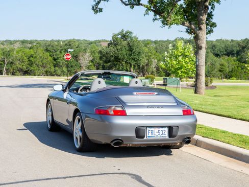 Used 2001 Porsche 911 Cabriolet image 5