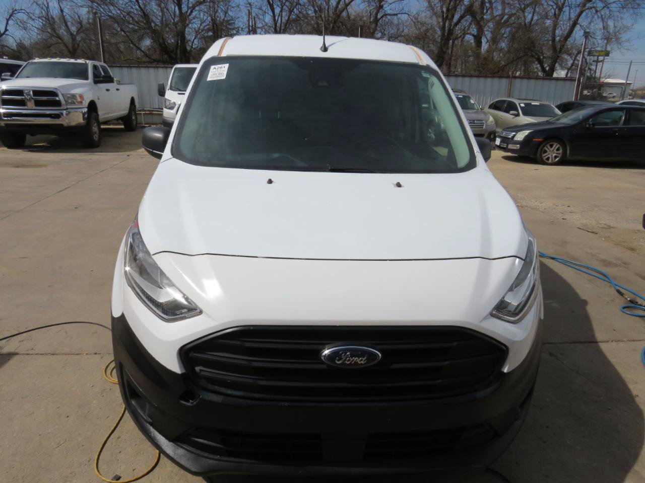 Used 2019 Ford Transit Connect XLT FWD image 2