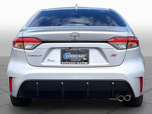 Used 2024 Toyota Corolla SE FWD image 5