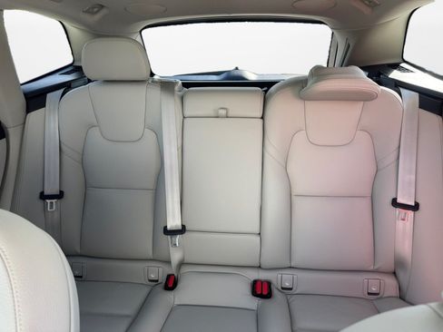 Certified 2023 Volvo XC60 T8 Plus w/ Climate Package AWD/4WD image 12