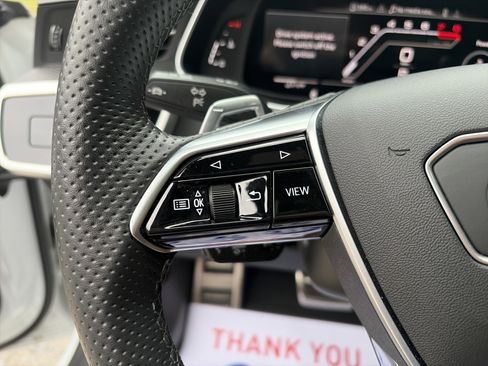 Used 2022 Audi RS 7 Sportback AWD/4WD image 46