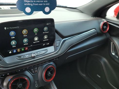 Used 2023 Chevrolet Blazer RS w/ Enhanced Convenience Package image 21