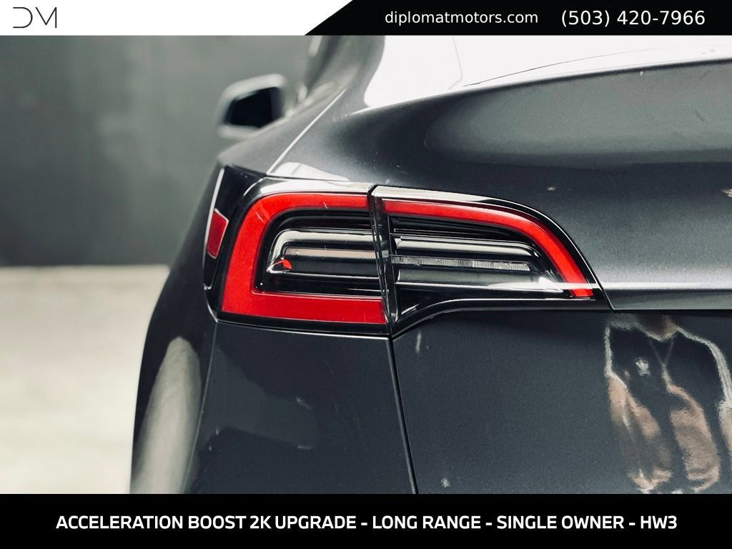 Used 2021 Tesla Model Y Long Range AWD/4WD image 15
