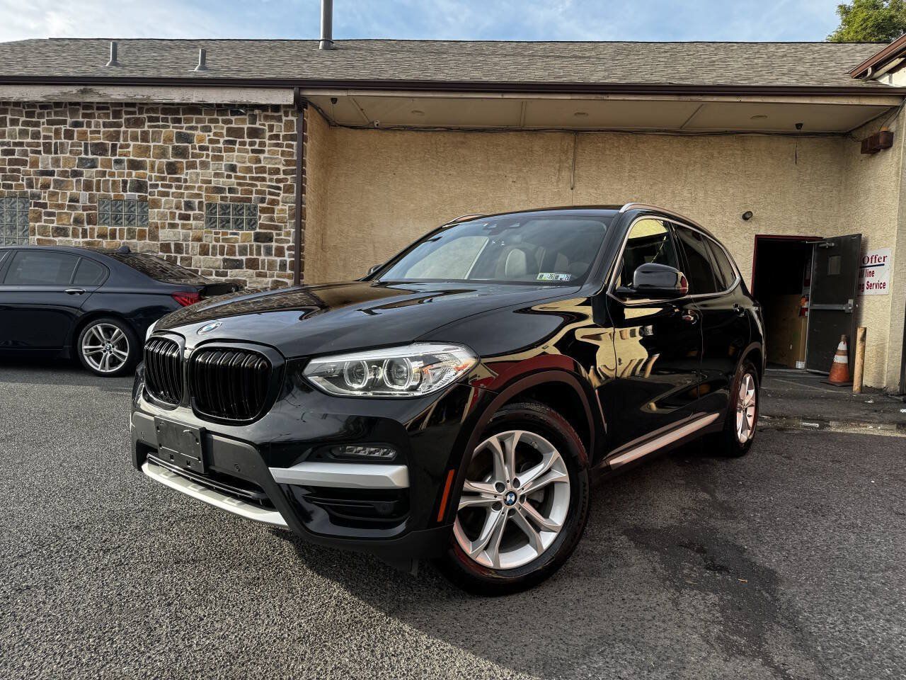 Used 2020 BMW X3 xDrive30i w/ Premium Package AWD/4WD image 2