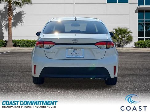 Used 2024 Toyota Corolla LE FWD image 7