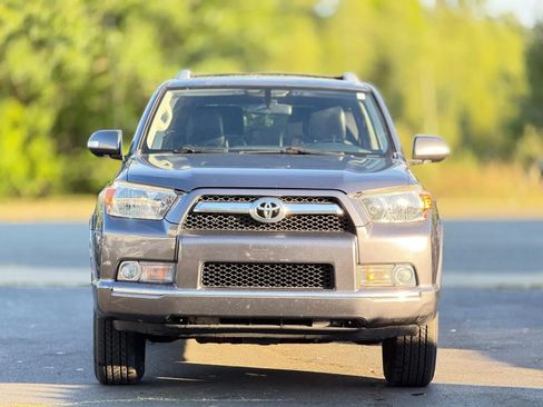 Used 2010 Toyota 4Runner SR5 AWD/4WD image 2
