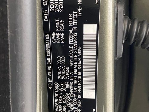 Used 2011 Volvo XC70 3.2 image 22