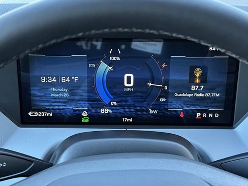 New 2027 Chevrolet Bolt LT w/ Comfort Package image 24