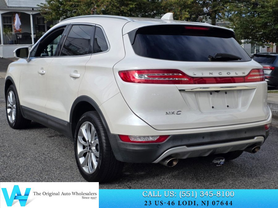 Used 2019 Lincoln MKC Select w/ Select Plus Package AWD/4WD image 4