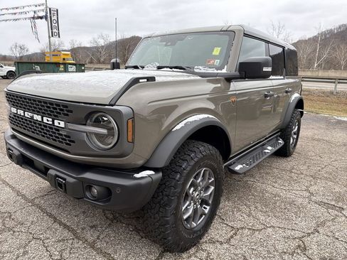 New 2025 Ford Bronco Badlands AWD/4WD image 10