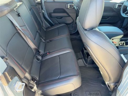 New 2026 Jeep Gladiator Rubicon image 24