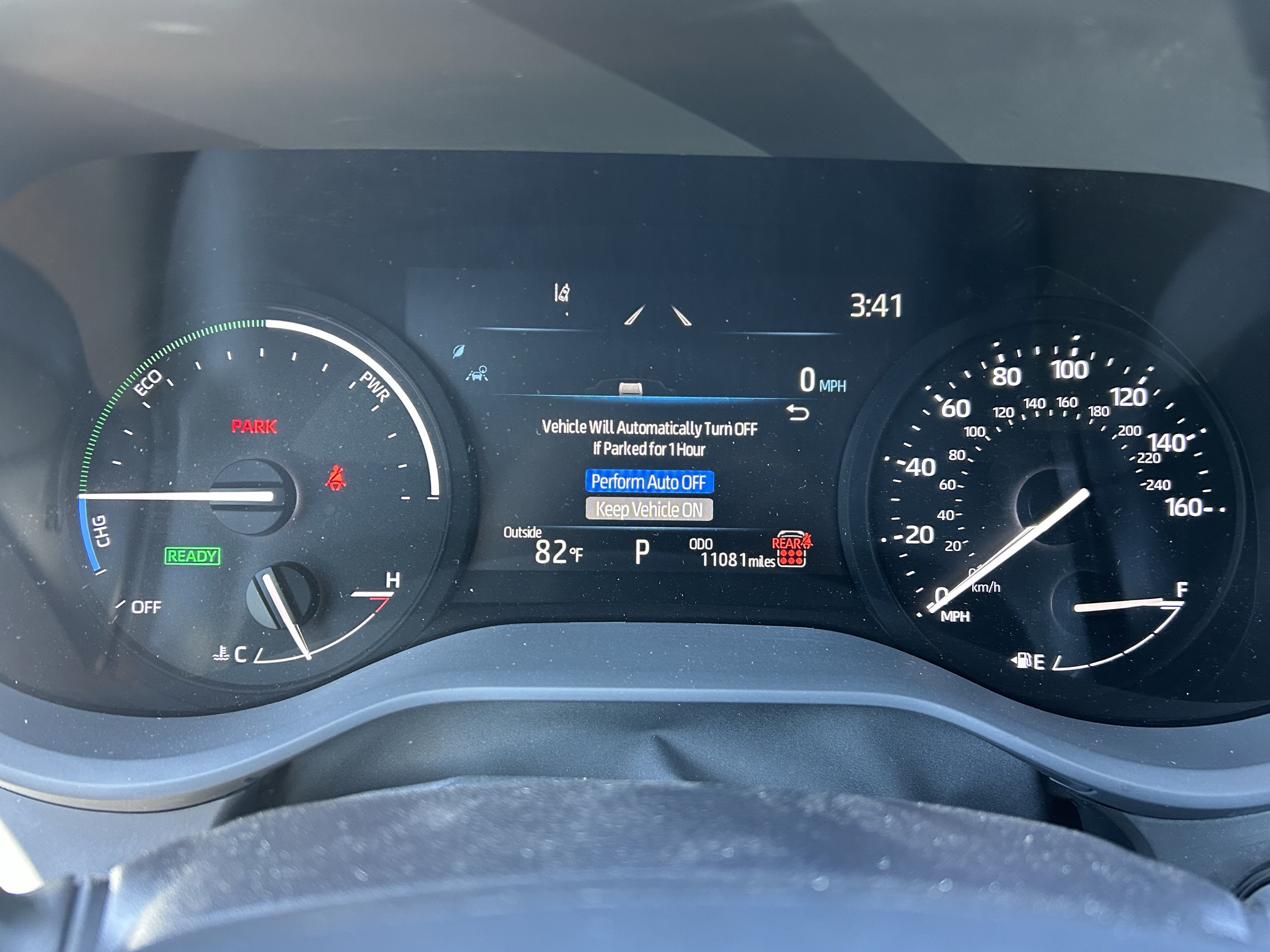 Used 2025 Toyota Sienna XLE FWD image 28