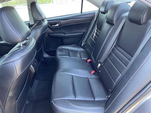 Used 2015 Toyota Camry XLE FWD image 32