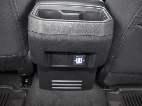 Used 2024 Toyota Tacoma SR5 w/ SR5 Upgrade Package image 18