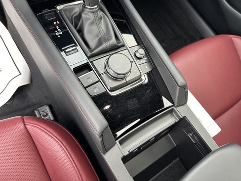 Used 2025 MAZDA MAZDA3 Carbon image 34