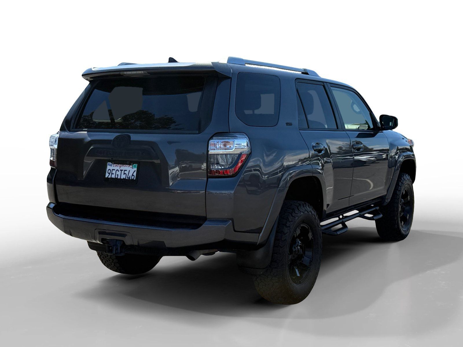 Used 2018 Toyota 4Runner SR5 w/ Wilderness Package AWD/4WD image 5